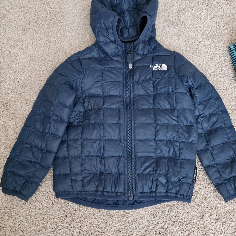 The North Face Kids Navy Puffer Jacket